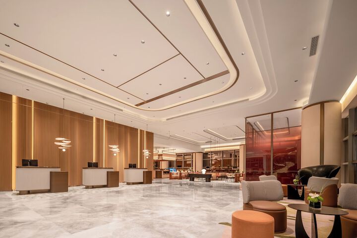 Hotel Interior 4 of 98