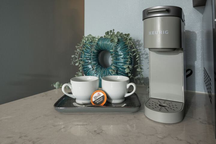 Breakfast/Coffee Service 104 of 176