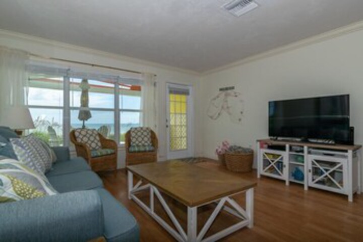 Room 20 of 48
