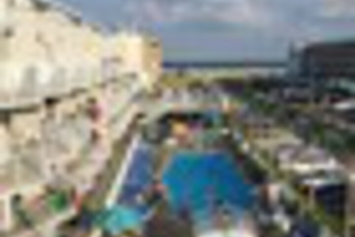 Hotel View 254 of 258
