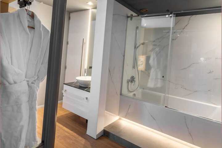 Bathroom Interior Photo