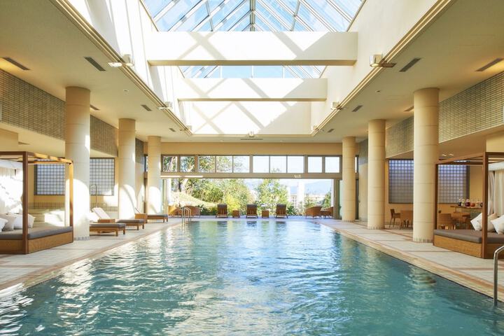 Hotel Pool