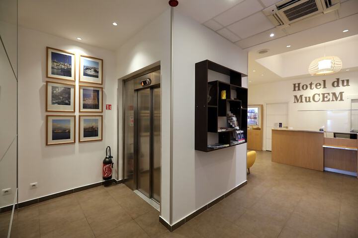 Lobby Photos