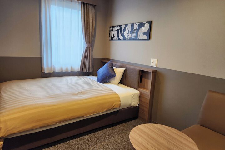 Room 7 of 29