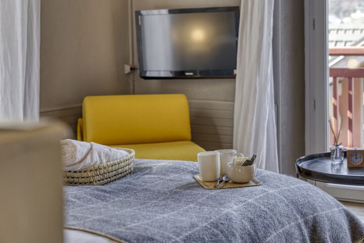 Room 15 of 45