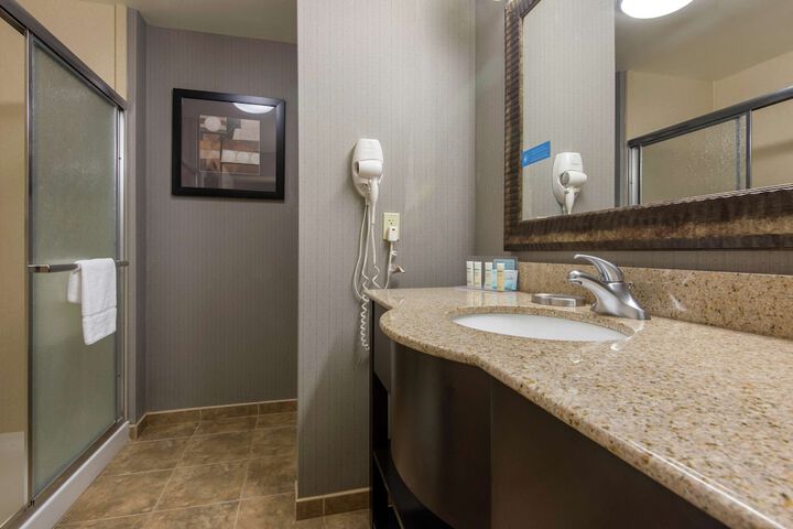 Bathroom shower
