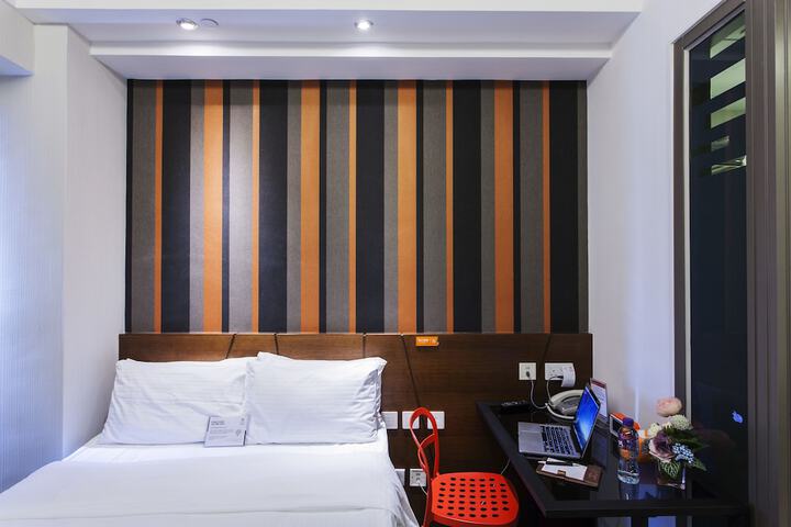 Room 16 of 58