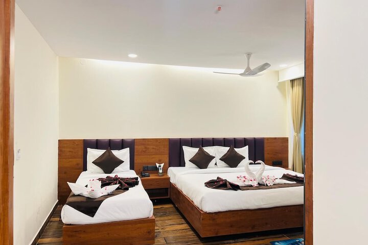 Room 3 of 17