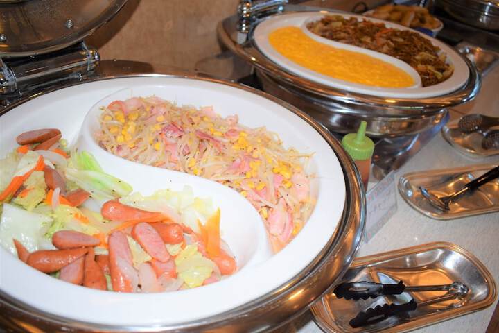 Dining Photos