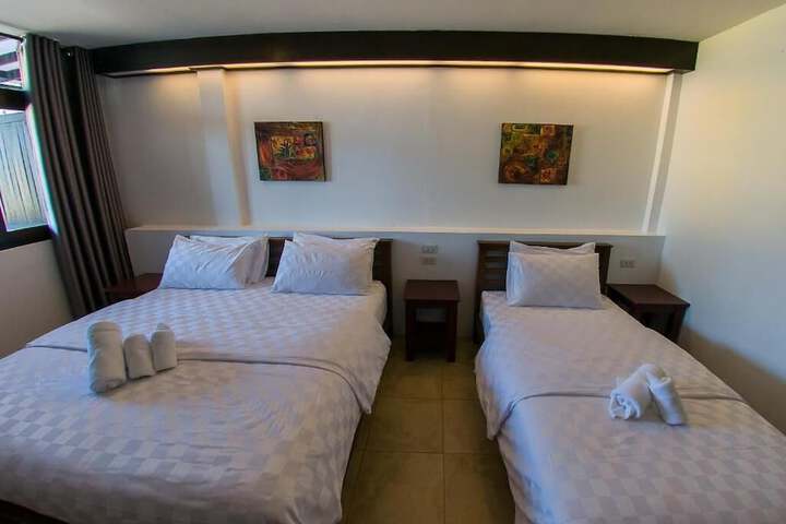 Room 29 of 52