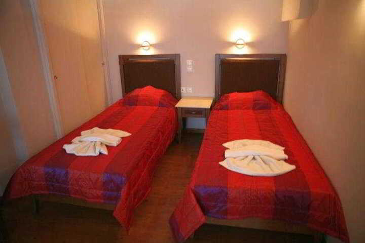 Room 8 of 8