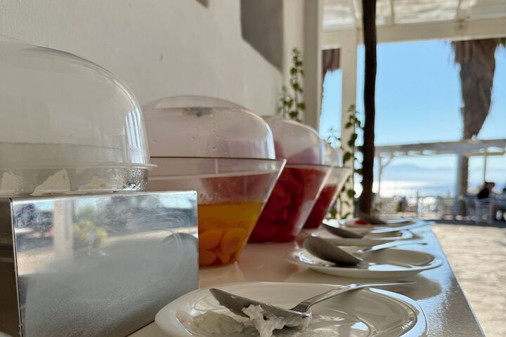 Dining 68 of 101