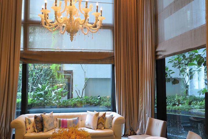 Lobby Photos