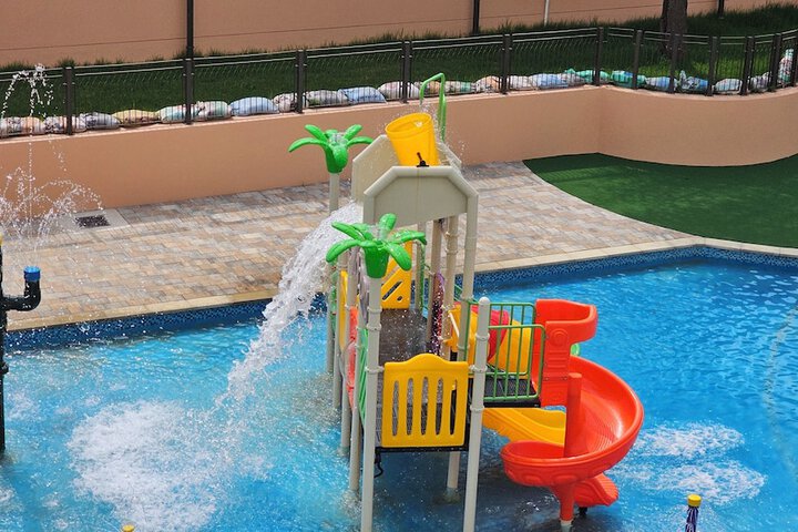 Pool 50 of 101