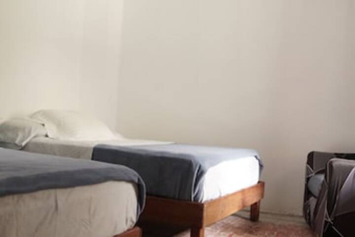 Room 4 of 50