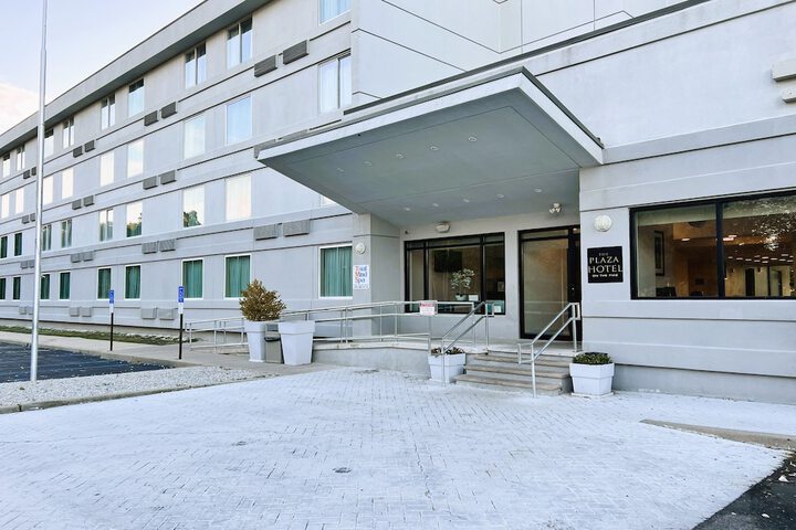 Hotel 40 of 43