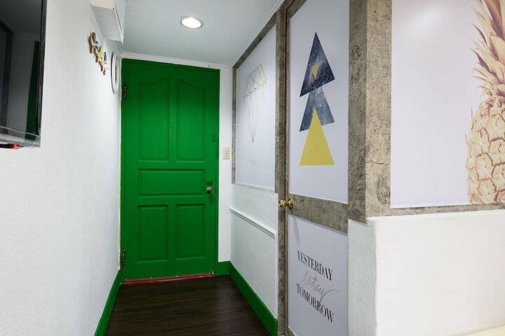 Room 41 of 129