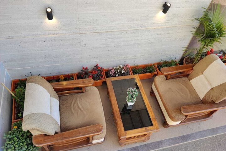 Terrace/Patio 13 of 16