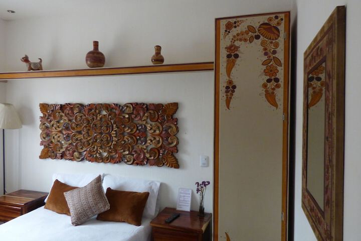 Room 9 of 85