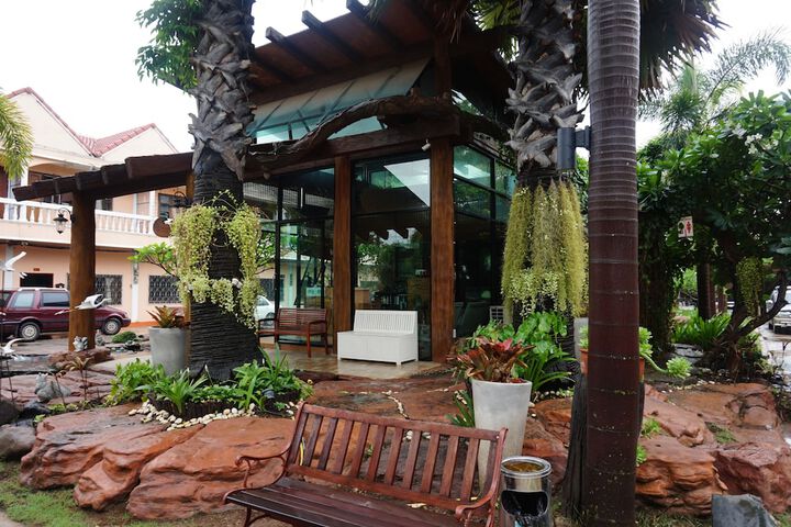 Hotel 51 of 53
