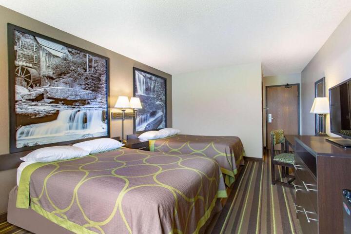 2 Double Beds (2 of 7)