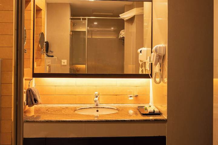 Clean Restrooms