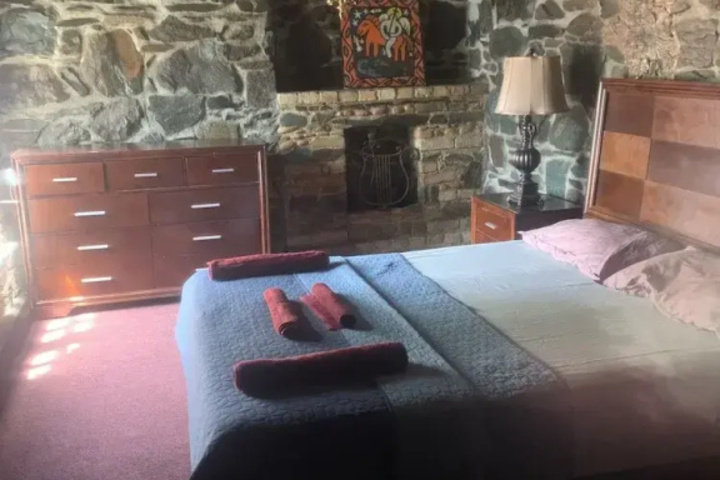 General 4 of 26
