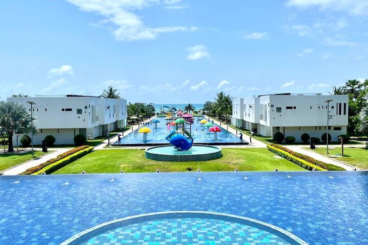 Exterior of Serene Phla resort and restaurant