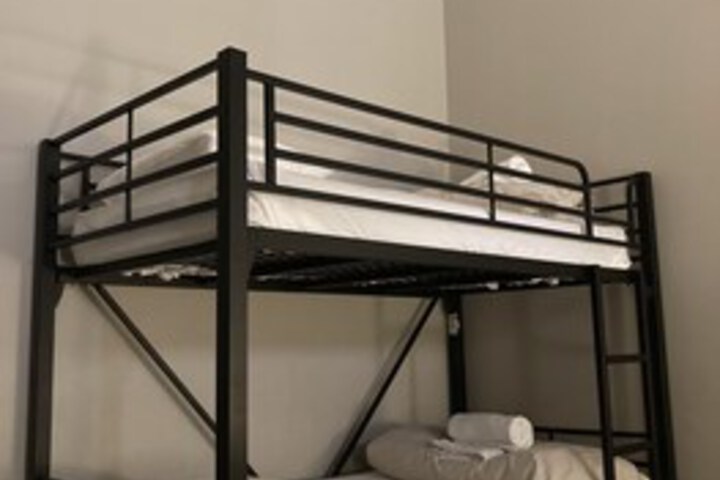 Room 136 of 243