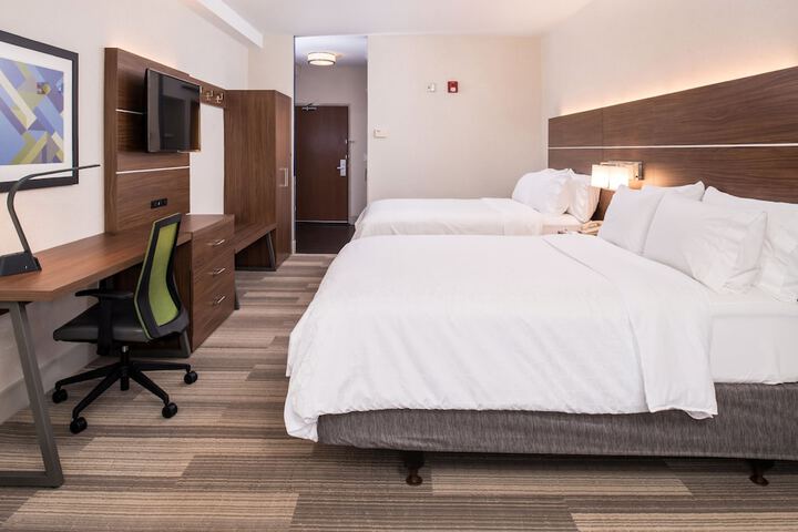 Room 14 of 56