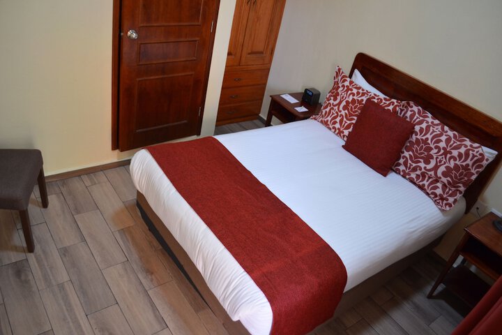 Room 14 of 53