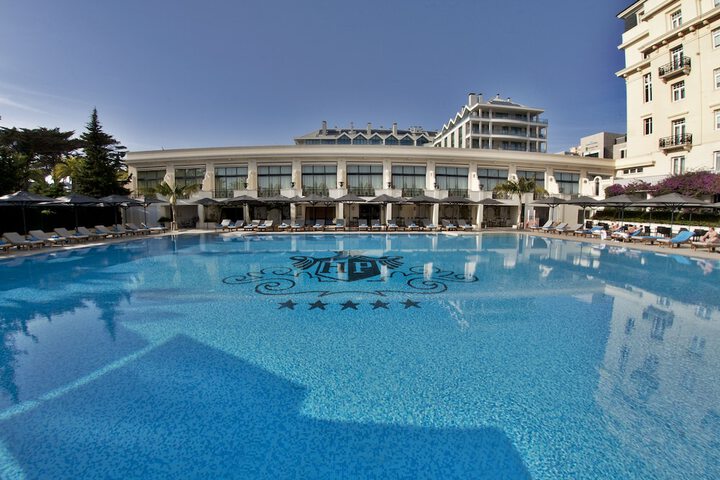 Pool 45 of 161