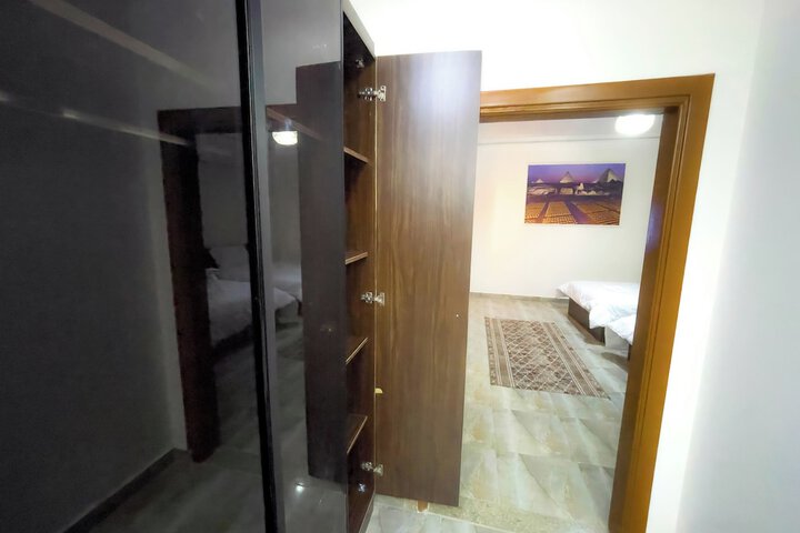 Room 12 of 21