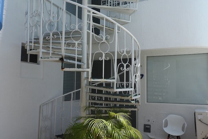 Hotel 27 of 29