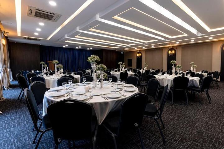 Ballroom/Hall 36 of 46