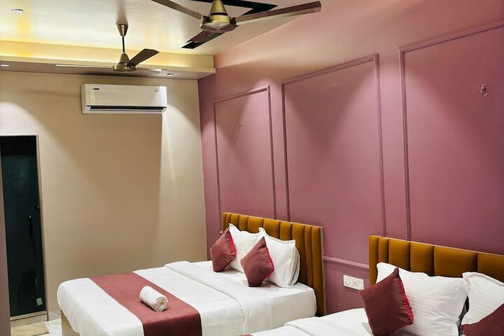 Room 5 of 21