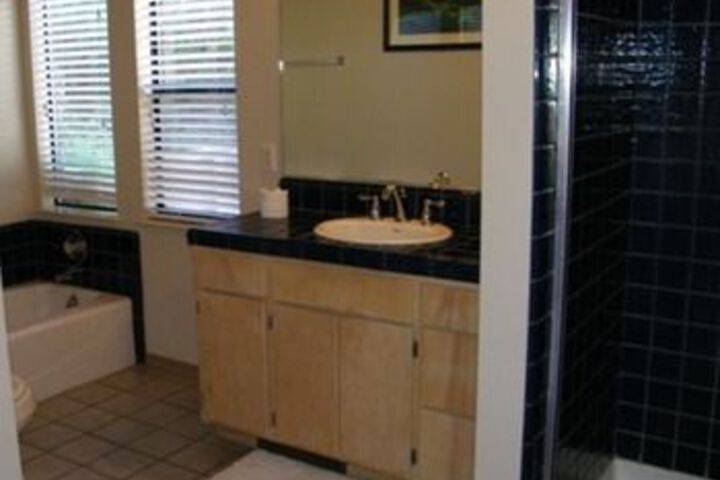 Room 2 of 18
