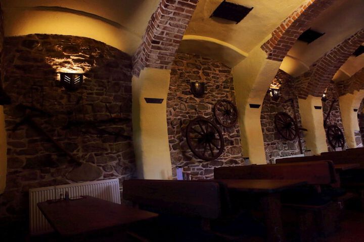 Dining 54 of 74
