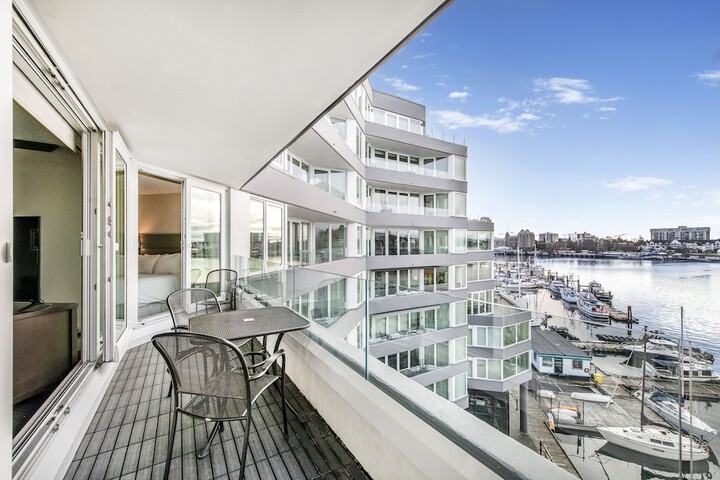 Terrace/Patio 46 of 88