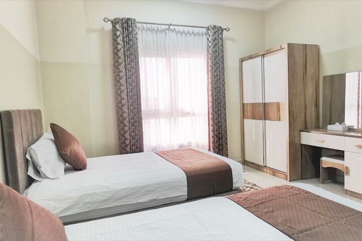 Room 15 of 43