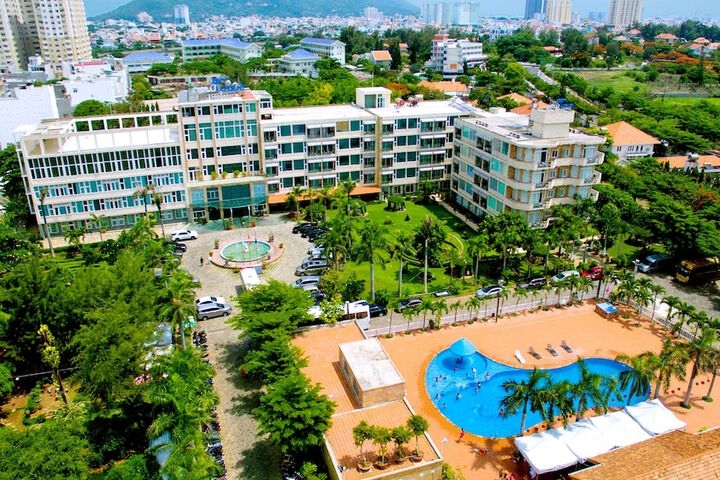 Exterior of New Wave Vung Tau