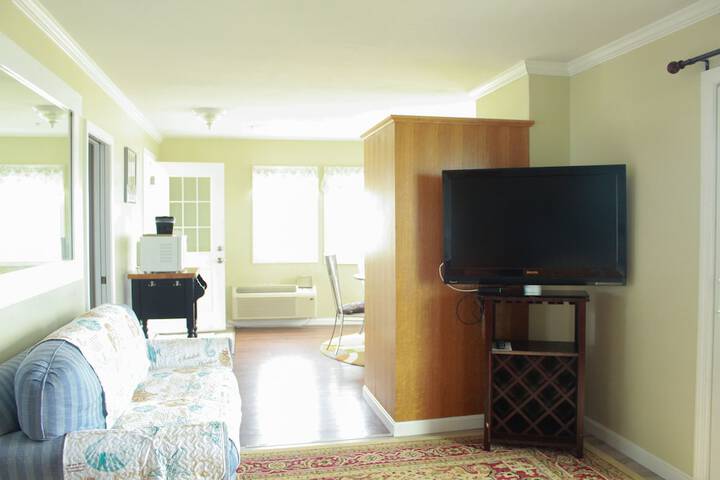 Room 50 of 230