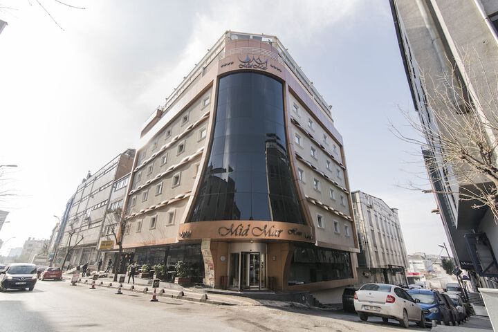 Hotel 68 of 70