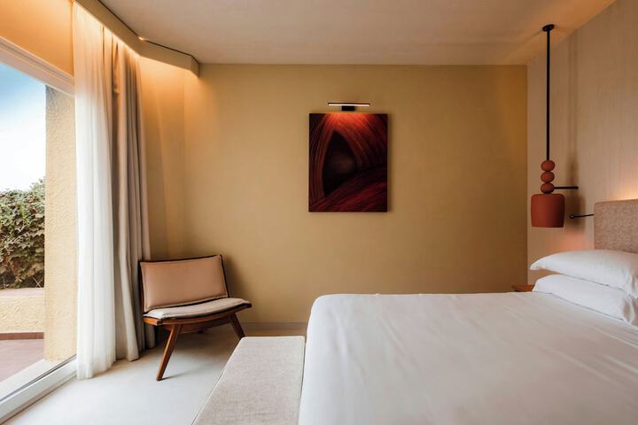 Room 20 of 256