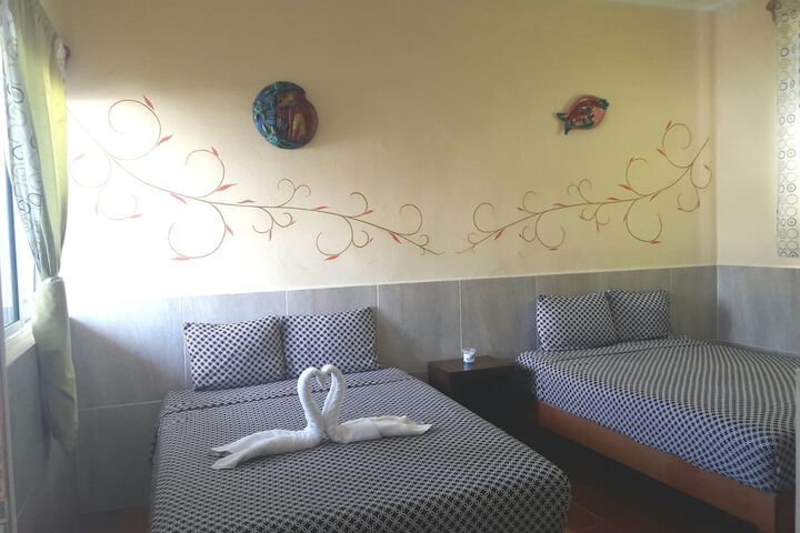 Room 8 of 50