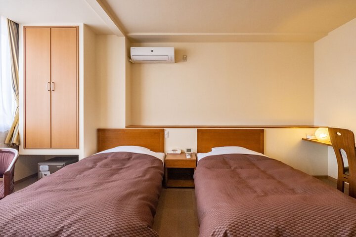 Room 20 of 46