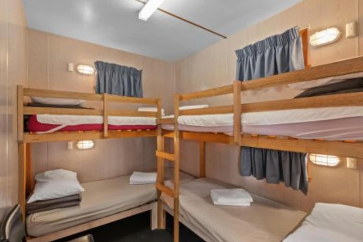 Room 14 of 47