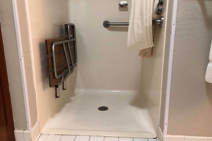 Room 32 of 78