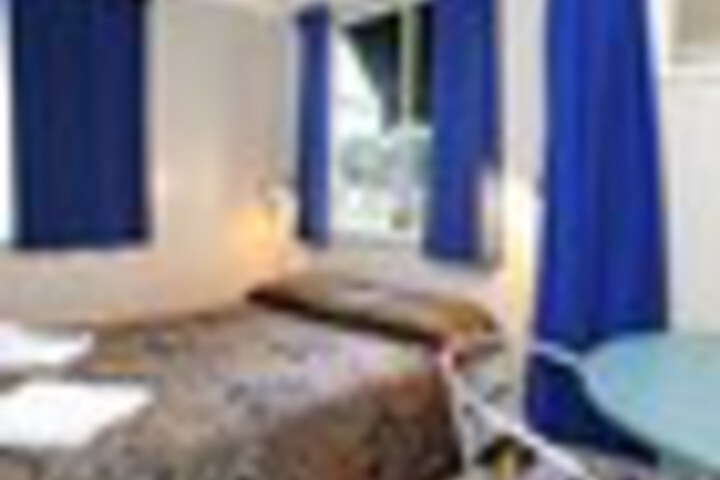 Room 74 of 261