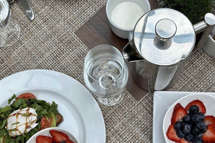 Breakfast/Coffee Service 219 of 285
